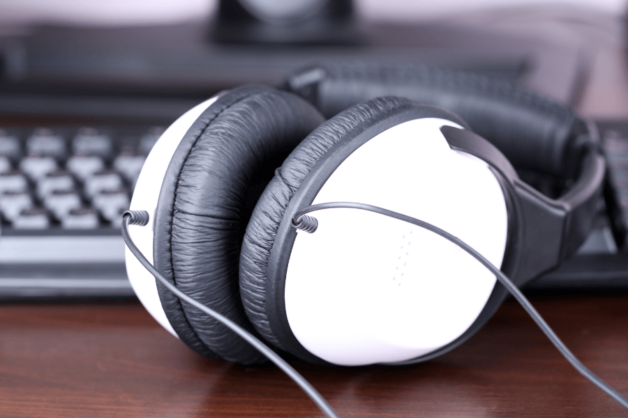 音声翻訳のイメージ図